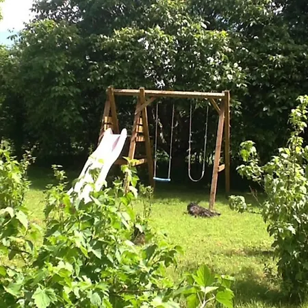 2 Bed In Oc-ii15381 Nyaraló