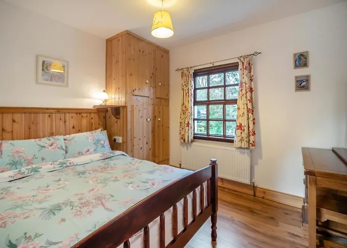 2 Bed In Oc-ii15381 * Curry